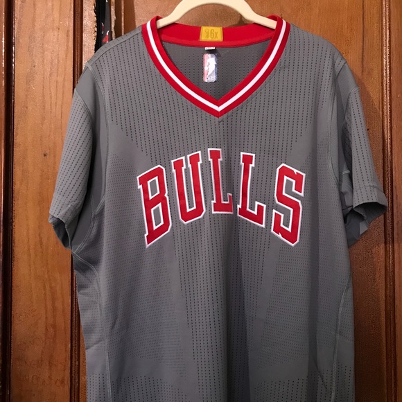 Chicago bulls sleeved jersey Clearance